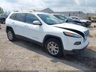 2017 Jeep Cherokee Latitude White vin: 1C4PJMCS1HW563292