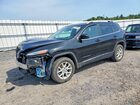 2017 Jeep Cherokee Latitude Black vin: 1C4PJMCS8HW569039