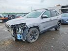 2018 Jeep Cherokee Limited Silver vin: 1C4PJMDX7JD575491