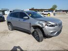 2020 Jeep Cherokee Latitude Plus 4x4 Silver vin: 1C4PJMLB9LD603476
