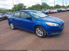 2018 Ford Focus Se Синий vin: 1FADP3F24JL329085