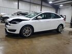 2018 Ford Focus Se White vin: 1FADP3F26JL206100