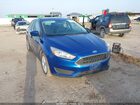2018 Ford Focus Se Blue vin: 1FADP3FEXJL205249