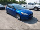 2018 Ford Focus Se Blue vin: 1FADP3K23JL220574