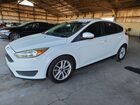 2017 Ford Focus Se White vin: 1FADP3K24HL217368