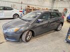 2018 Ford Focus Se Gray vin: 1FADP3K26JL202697