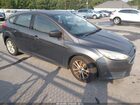 2018 Ford Focus Se Gray vin: 1FADP3K27JL299022