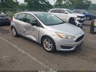 2018 Ford Focus Se Silver vin: 1FADP3K28JL225365