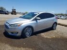 2018 Ford Focus Titanium Серебряный vin: 1FADP3N23JL278826