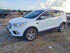 2017 Ford Escape Se White vin: 1FMCU0GD6HUB42346