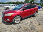 2017 Ford Escape Se Красный vin: 1FMCU9GD4HUC66457