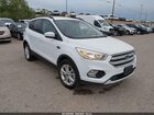 2018 Ford Escape Se White vin: 1FMCU9GD5JUD08446