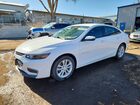 2018 Chevrolet Malibu Lt Белый vin: 1G1ZD5ST2JF219338
