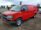2019 Chevrolet Express G2500 Red vin: 1GCWGAFPXK1275307