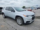 2021 Chevrolet Traverse Ls Серебряный vin: 1GNERFKW2MJ147184