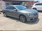 2016 Volkswagen Passat 1.8t Sel Light Blue vin: 1VWCT7A37GC025554