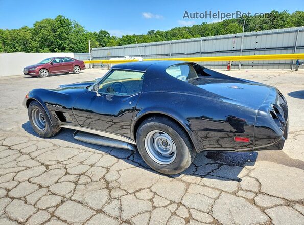 1975 CHEVROLET CORVETTE