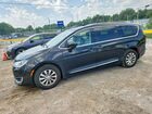 2019 Chrysler Pacifica Touring L Charcoal vin: 2C4RC1BG7KR596909