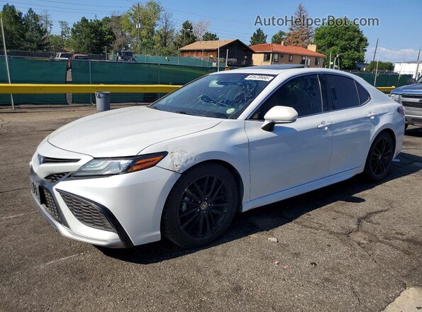 2022 TOYOTA CAMRY XSE