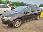 2018 Chrysler Pacifica Touring L Purple vin: 2C4RC1BG3JR126407