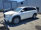 2016 Toyota Highlander Le White vin: 5TDZKRFH9GS144964