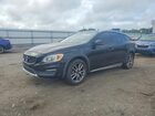 2016 Volvo V60 Cross Country Premier Черный vin: YV4612HK8G1019258