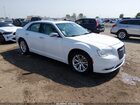 2016 Chrysler 300c   White vin: 2C3CCAEG5GH294604