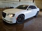 2018 Chrysler 300 S Белый vin: 2C3CCAGG8JH141672