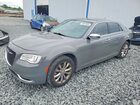 2019 Chrysler 300 Limited Gray vin: 2C3CCAKG4KH690875