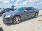 2018 Chrysler 300 Limited Gray vin: 2C3CCAKG8JH250592