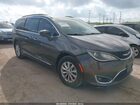 2017 Chrysler Pacifica Touring-l Gray vin: 2C4RC1BG0HR530596