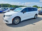 2025 Chrysler Pacifica Select White vin: 2C4RC1BG2SR545608
