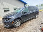2018 Chrysler Pacifica Touring L Black vin: 2C4RC1BG8JR290865