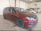 2018 Chrysler Pacifica Touring Red vin: 2C4RC1DG3JR274179