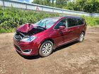 2018 Chrysler Pacifica Touring L Plus Burgundy vin: 2C4RC1EG2JR289612