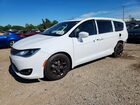 2019 Chrysler Pacifica Touring L Plus White vin: 2C4RC1EG3KR527386