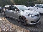 2018 Chrysler Pacifica Touring Plus Silver vin: 2C4RC1FG2JR358281