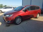 2020 Chrysler Pacifica Touring Maroon vin: 2C4RC1FG3LR142300