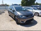 2018 Chrysler Pacifica Touring Plus Gray vin: 2C4RC1FG6JR315871