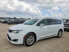 2020 Chrysler Pacifica Limited White vin: 2C4RC1GG6LR136411