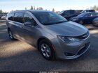2018 Chrysler Pacifica Hybrid Touring Plus Silver vin: 2C4RC1H79JR311665