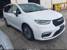 2023 Chrysler Pacifica Hybrid Touring L White vin: 2C4RC1L71PR622300