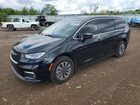 2022 Chrysler Pacifica Hybrid Touring L Black vin: 2C4RC1L73NR155975