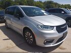 2024 Chrysler Pacifica Hybrid Select Silver vin: 2C4RC1S79RR147483