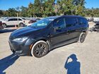 2020 Chrysler Pacifica Touring L Черный vin: 2C4RC3BG2LR288432