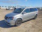 2018 Dodge Grand Caravan Se Gray vin: 2C4RDGBG2JR153307