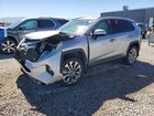 2019 Toyota Rav4 Xle Premium Silver vin: 2T3A1RFVXKW071424