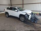 2020 Toyota Rav4 Xle Premium White vin: 2T3C1RFV2LC060154