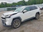 2019 Toyota Rav4 Xle Premium White vin: 2T3C1RFV9KC031765
