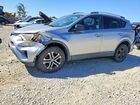 2016 Toyota Rav4 Le Silver vin: 2T3ZFREV1GW261867